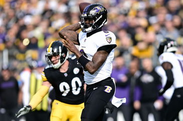 Odds: Steelers Still Favorites to Win AFC North, But Ravens Are Lurking