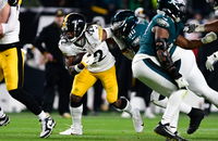 Najee Harris Fumble Was Turning Point in Steelers’ Loss to Eagles: ‘I Took My Eyes Off of It’