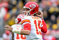 Chiefs QB Patrick Mahomes Sets Career-Best Mark in Win over Steelers