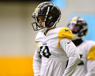 Steelers Sights & Sounds: Roman Wilson, WRs Work In-Breaking Routes