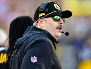 Report: Steelers OC Arthur Smith is on Jets Radar for HC Position