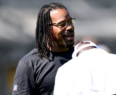 Joey Porter Sr. Backs Mike Tomlin, Thinks Steelers Fans Are Spoiled