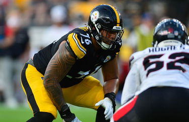 Steelers OT Troy Fautanu Still Uncertain about Future Position