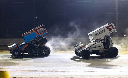 Christopher Bell and Kyle Larson deliver World of Outlaws season opening thriller