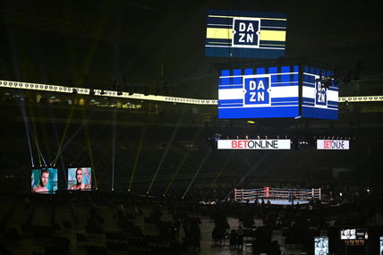 Boxing tonight: Start times, and TV info for the next  fights on DAZN, ESPN, Peacock and more