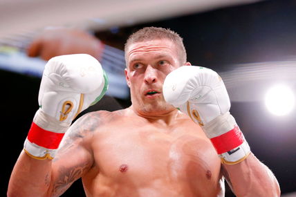 Usyk vs. Paul in a Cage? Heavyweight King Makes Stunning Fight Offer