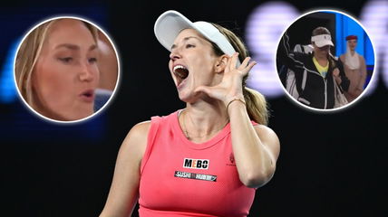 (Video) Danielle Collins walks out to a barrage of boos from the Australian Open crowd before her match against Maddison Keys