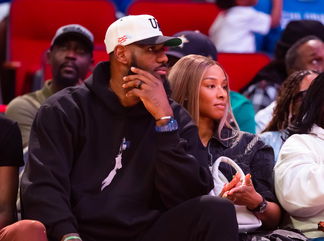 LeBron James Praises ‘Queen’ Wife Savannah – ‘Ruler Of The Kingdom’