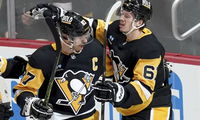 Pittsburgh Penguins Show Signs of Life. Just in Time to Face Panthers