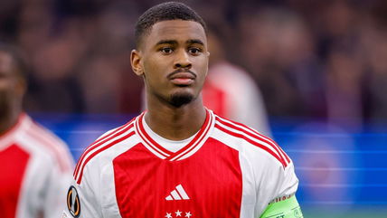 Liverpool want to sign the Ajax Centre-Back Jorrel Hato: What is the price?