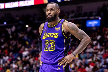 Los Angeles Lakers’ LeBron James leaving social media ‘for the time being’ due to ‘negative takes’ from national sports media