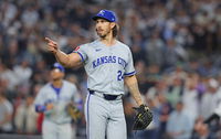 Los Angeles Dodgers and Chicago White Sox linked to former All-Star pitcher plotting to become next two-way MLB player