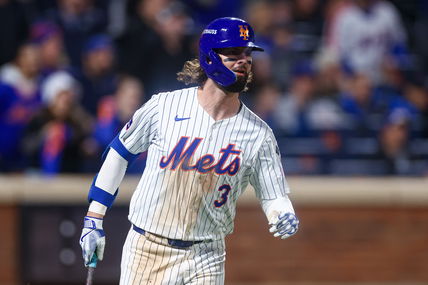 Mets extend key outfielder on one-year deal