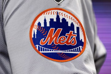 Mets sign lottery ticket to minor league deal