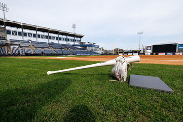 Yankees’ unlikely breakout prospect continues flashing excellent power