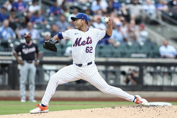 Mets may not bring back star hurler after offseason additions