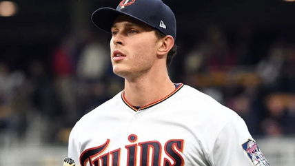 “This is awful” – Fans react as Phillies sign ex-Twins star Max Kepler on one-year $10 million deal