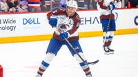 “It just sucks,” Avalanche players SHOCKED as team trades Mikko Rantanen to Hurricanes in 3-way blockbuster deal, fans react