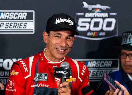 The strong reaction to NASCAR rule guaranteeing Helio Castroneves Daytona 500 spot