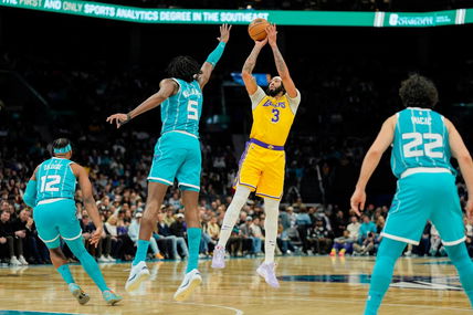 Los Angeles Lakers Secure Big Man In Blockbuster Trade To Fortify Playoff Roster