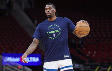 Report: Timberwolves Big Man Seeking New Contract This Offseason