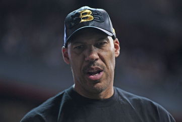 LaVar Ball Has Right Foot Amputated After Serious Medical Complications