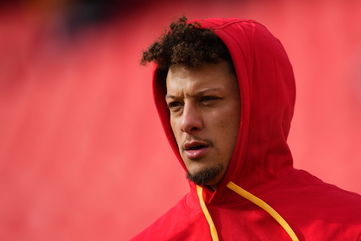 Patrick Mahomes Hit With Bad Family News 2 Days Before Chiefs Take On Bills For Super Bowl Spot