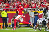 Kansas City Chiefs beat Baltimore Ravens in dramatic fashion: 8 winners and losers