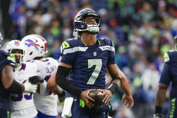 Seahawks error-fest costly in 31-10 loss to Buffalo