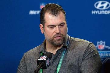 Vikings Executive Talks Position Switch for Young Player