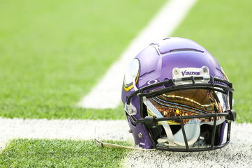 Vikings Deliver Some Bad News for Injured Defender