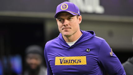 Kevin O’Connell Refuses to Reveal Which Vikings QBs Will be Active vs Rams