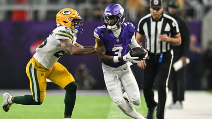 Minnesota Vikings Star Wide Receiver Tells Fans to Show Up in Detroit