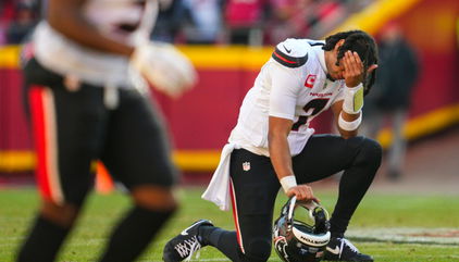 After Teammate Suffers Devastating Knee Injury, Texans QB C.J. Stroud Turns To Prayer