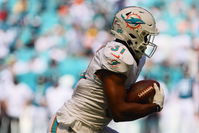 Miami Dolphins’ top running backs in danger of missing Week 2 game vs Bills