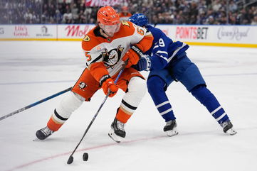 Jacob Trouba off to slow start with Ducks after trade from Rangers