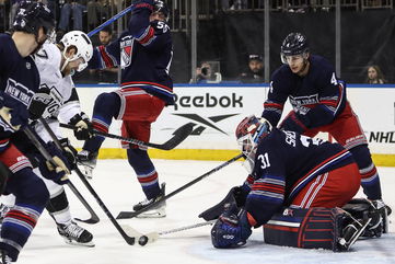 New York Rangers get embarrassed at home by Kings in 5-1 loss