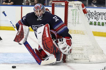 New York Rangers Daily: Jonathan Quick won’t ‘overcomplicate anything,’ Devils skid continues