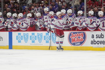 3 Rangers takeaways after dominating 6-2 win over last-place Blackhawks