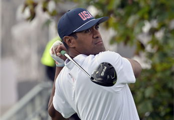 Tony Finau shuts down rumors about jump from PGA Tour to LIV Golf, reveals recent knee surgery