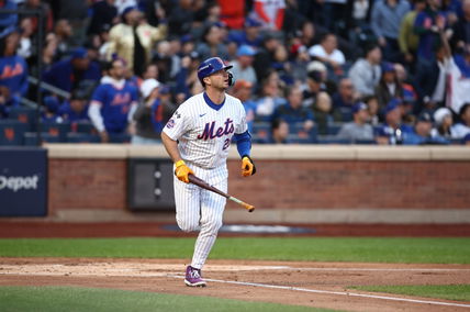 Is Pete Alonso looking to leave agent Scott Boras amid free agent drama?