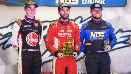 Thursday proves why every lap of Chili Bowl is so consequential