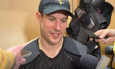 Penguins Room: Crosby Reacts to Breaking Lemieux Record, Playoffs