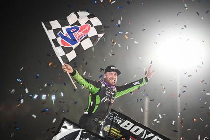 How Chase Elliott contributed to Carson Macedo’s World of Outlaws season opening win