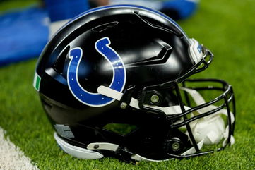 Indianapolis Colts linked to former $160 million quarterback