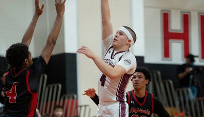 Meet Johnny Jackson – High School Senior Drops 30, Passes 2,000 Career Points Just Days After Chemo For Stage 4 Hodgkins Lymphoma