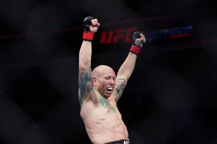 UFC booking main event between Josh Emmett and Lerone Murphy