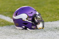 CBS Sports Claims Vikings Free Agent Is Top Dog