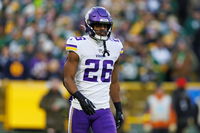 Ex-Vikings Speedster Lands on His Feet