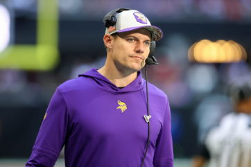 Purple Rumor Mill: Kevin O’Connell’s Next Contract, a New RB, Daniel Jones’ Role with Vikings